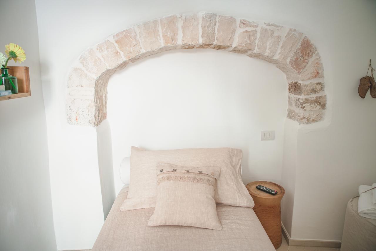 Trullo Essenza-Trulli Anti Charme & Relax Bed & Breakfast Alberobello Dış mekan fotoğraf