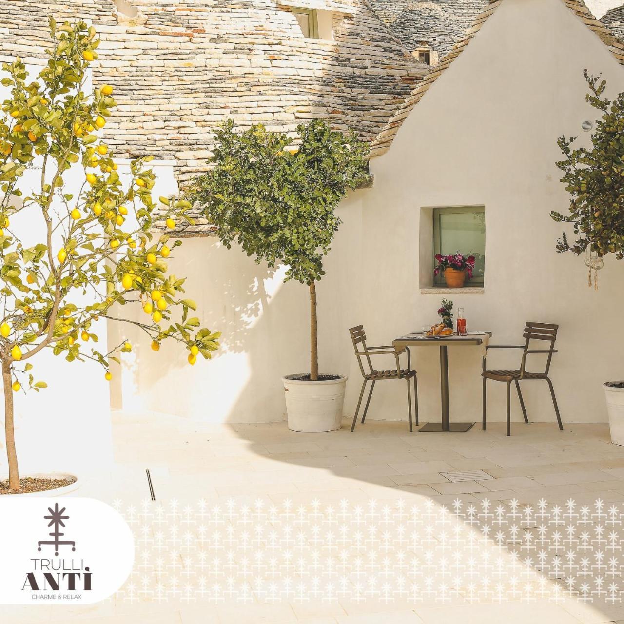 Trullo Essenza-Trulli Anti Charme & Relax Bed & Breakfast Alberobello Dış mekan fotoğraf